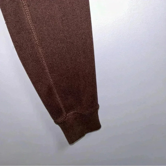 Kuwallatee  Joggers - Picture 4 of 6